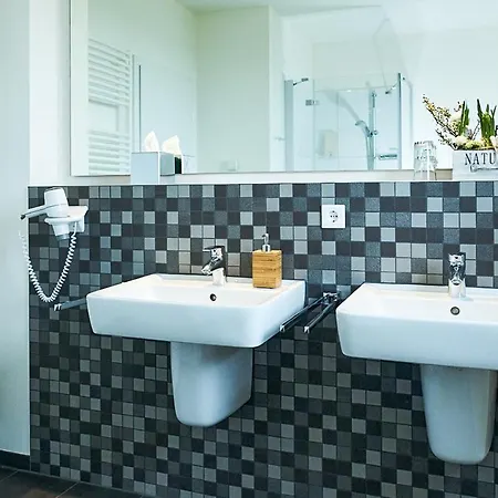 Jasmund Mit Ostseeblick - Haus Fore Zu Schloss Ranzow Appartamento Lohme